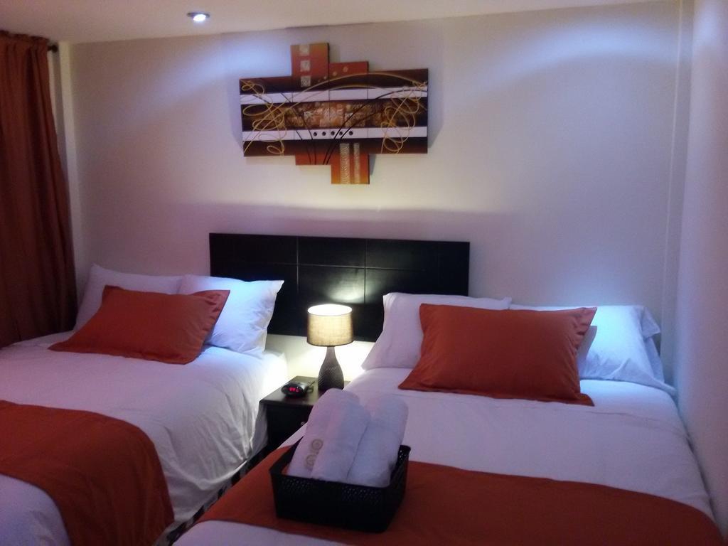 Hotel Las Mercedes Airport-Quito Табабела Стая снимка